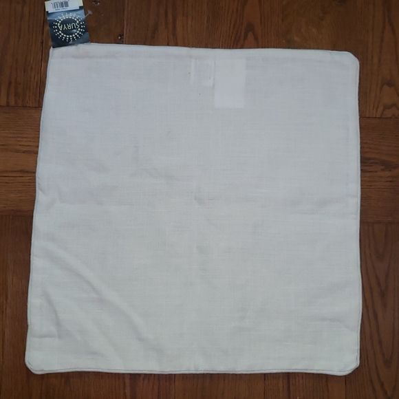 Surya 20 x 20 Ivory Pillow Cover - Picture 2 of 5